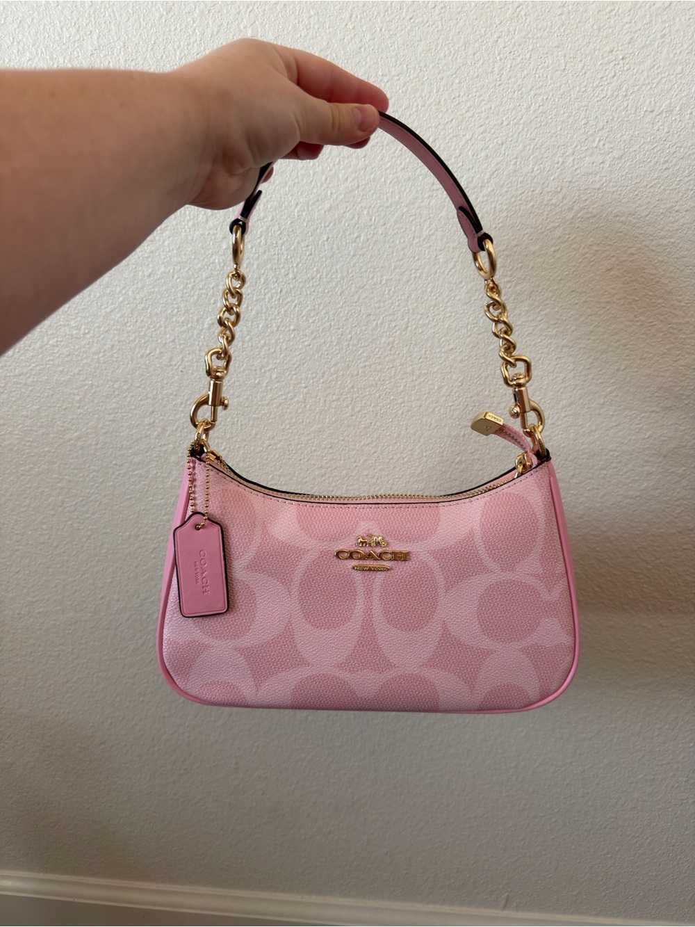 COACH Pink Signature Chain-Handle Shoulder Bag